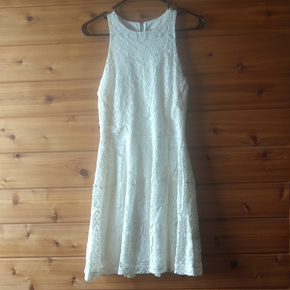 Lace women's dress